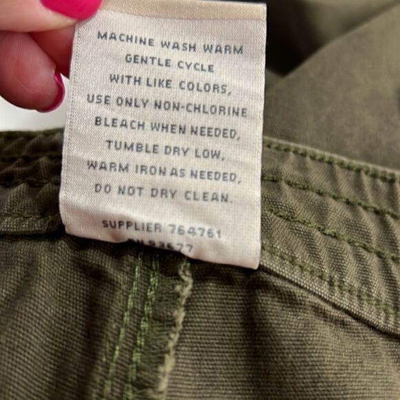 St. John’s Bay Deep Olive green shorts size 44 NWT - Picture 11 of 11